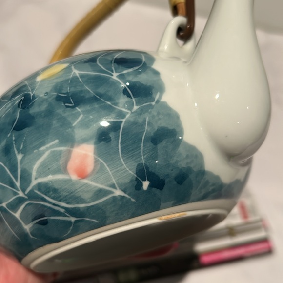 Asian Tea Set with Stainless Steel Chopsticks - Picture 7 of 17